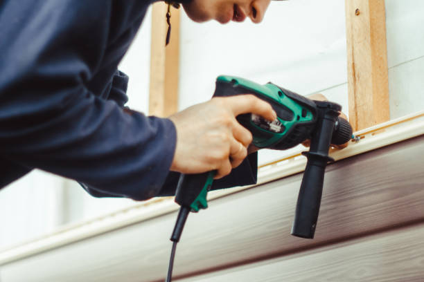Best Insulated Siding Installation  in Hampton Manor, NY